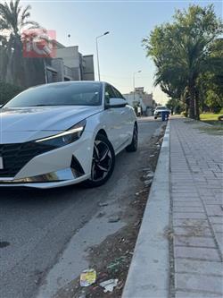 هیوندای ئەلەنترا